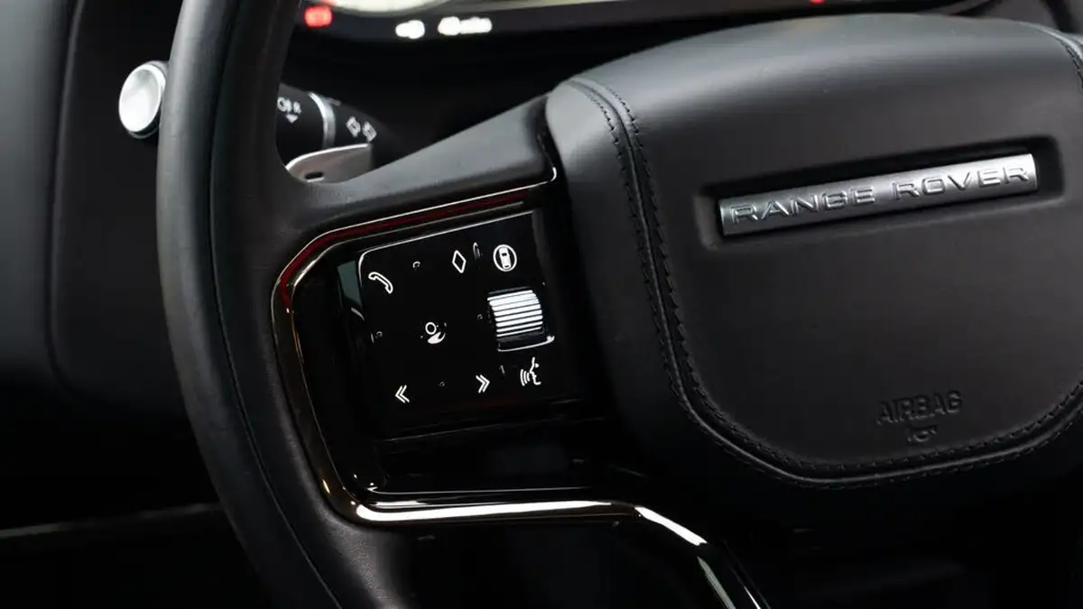 2024-land-rover-range-rover-sport-30-d300-dynamic-se-big-14