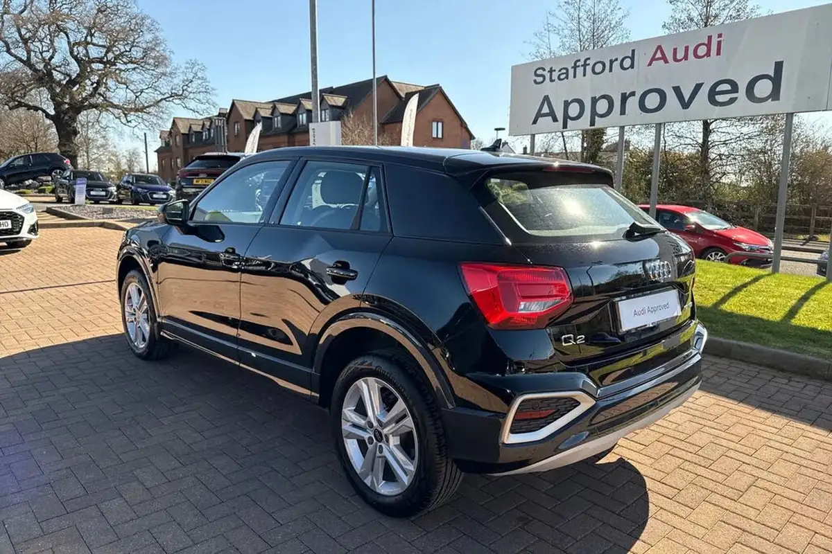 2023-audi-q2-10-30-tfsi-sport-big-26