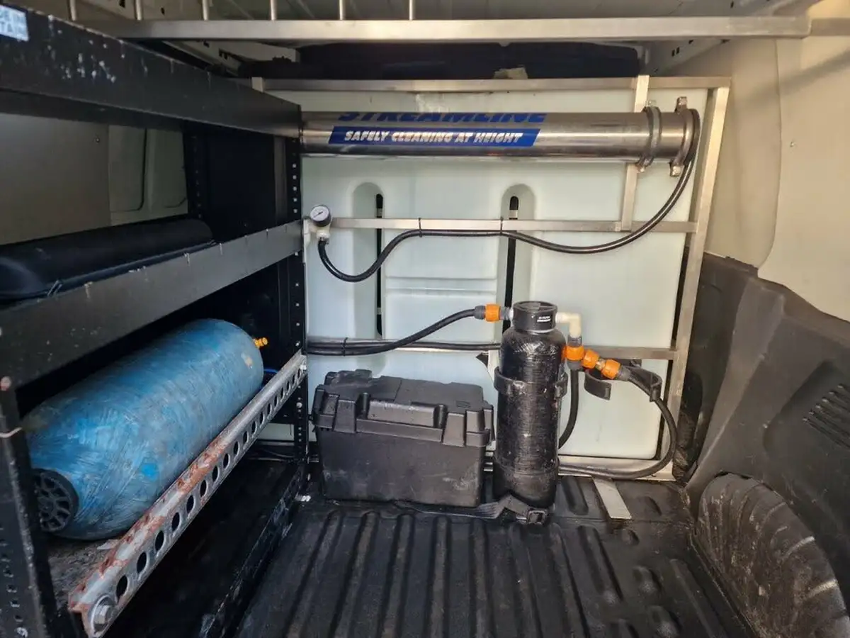 2019-peugeot-partner-15-bluehdi-1000-professional-100ps-eu6dt-panel-big-22