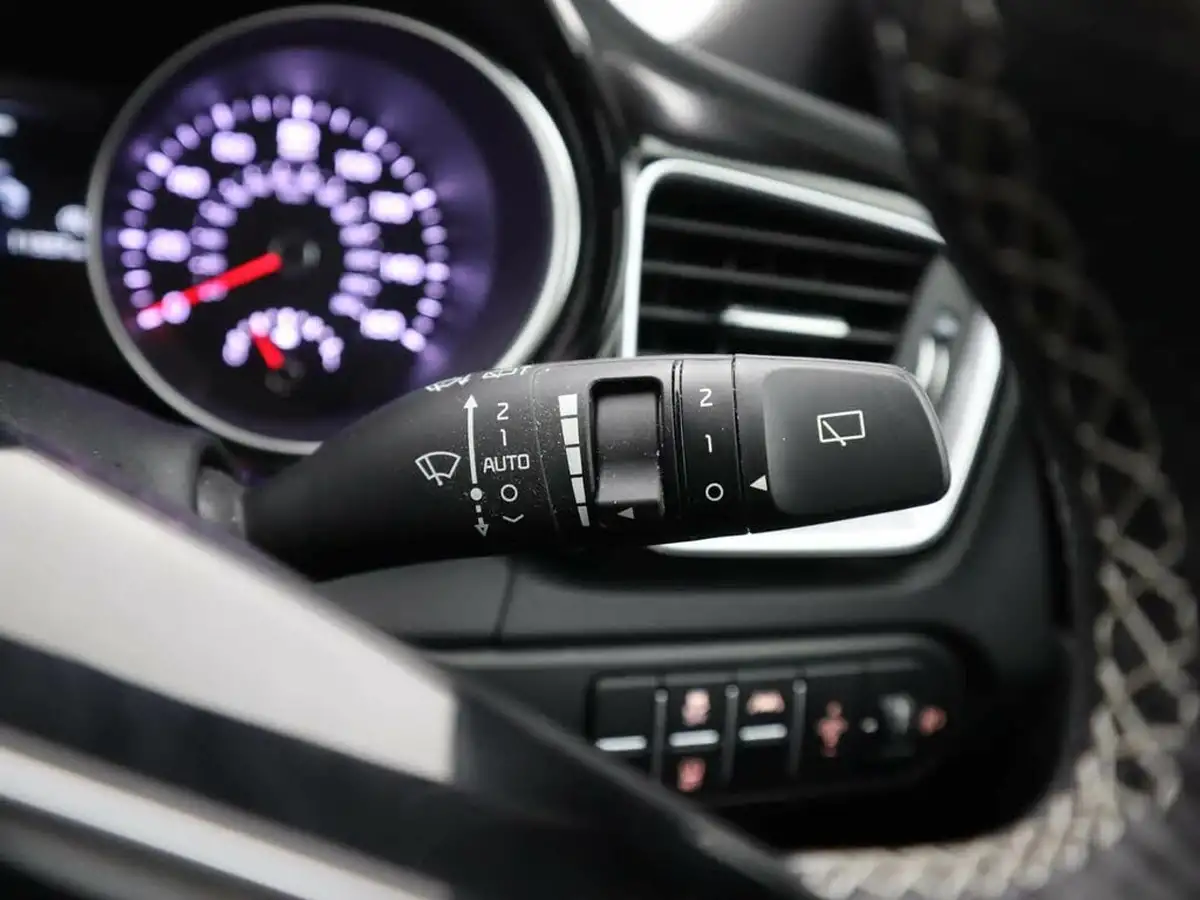 2022-kia-ceed-15-t-gdi-gt-line-big-37