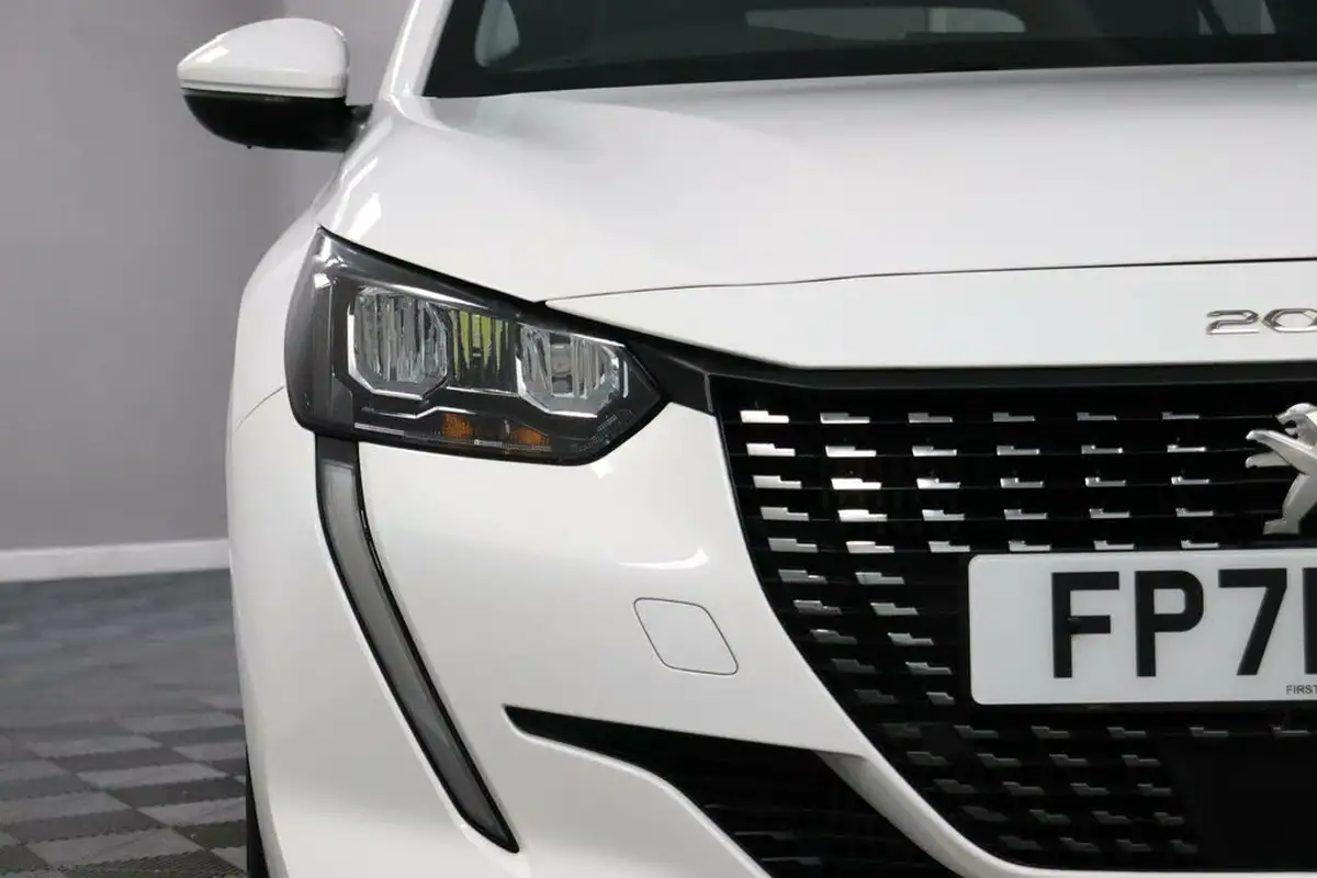 2021-peugeot-208-12-puretech-allure-premium-100bhp-big-20