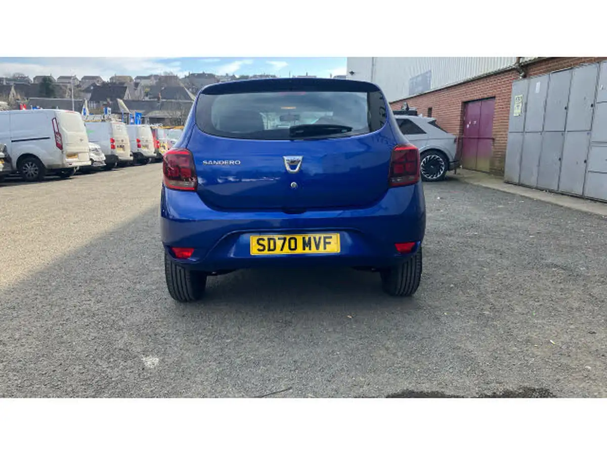 2020-dacia-sandero-10-sce-essential-big-22
