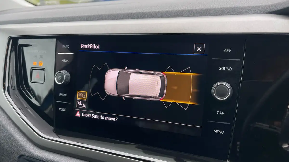 2021-volkswagen-polo-10-match-big-20