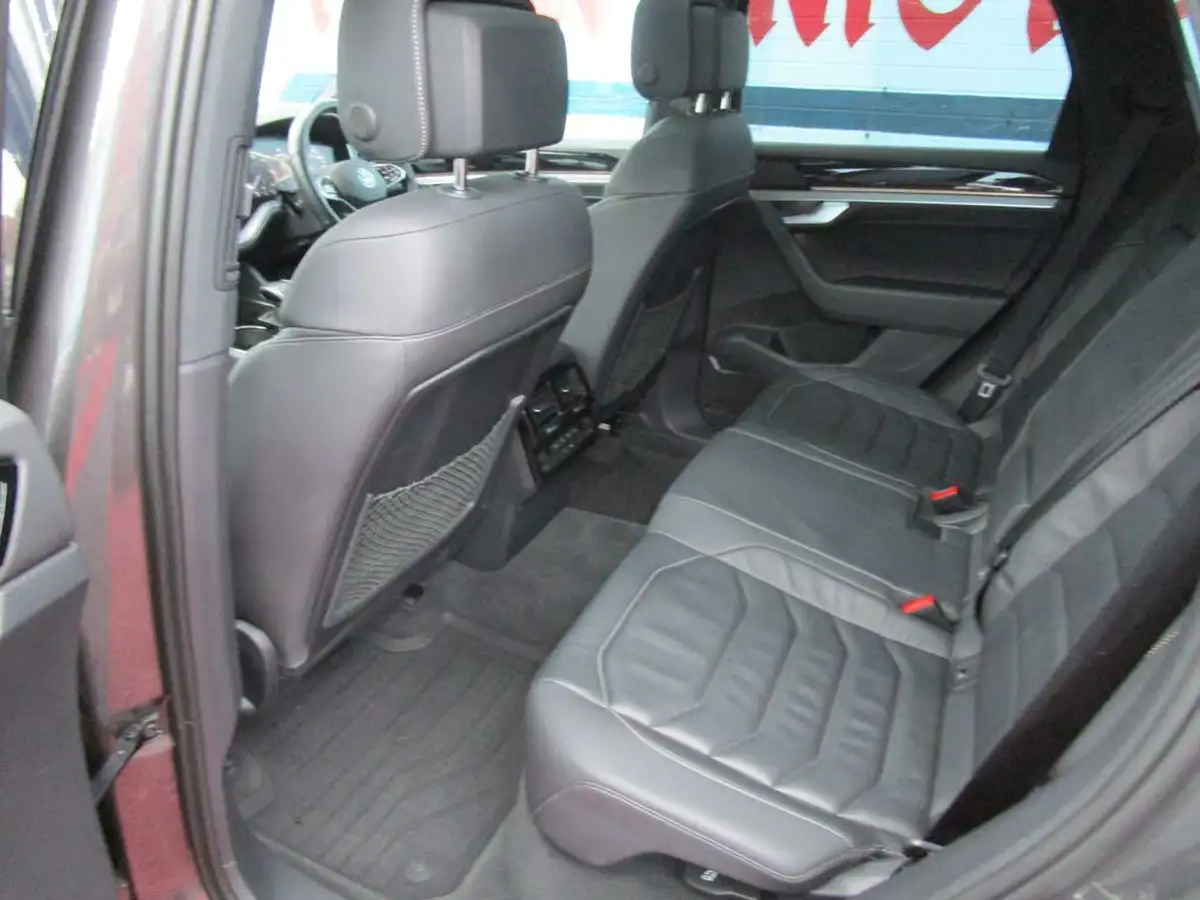 2021-volkswagen-touareg-30tdi-black-edition-286ps-big-15