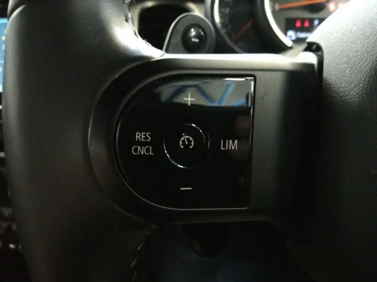 2022-mini-cooper-20-cooper-s-exclusive-premium-hatchback-3d-auto-big-11