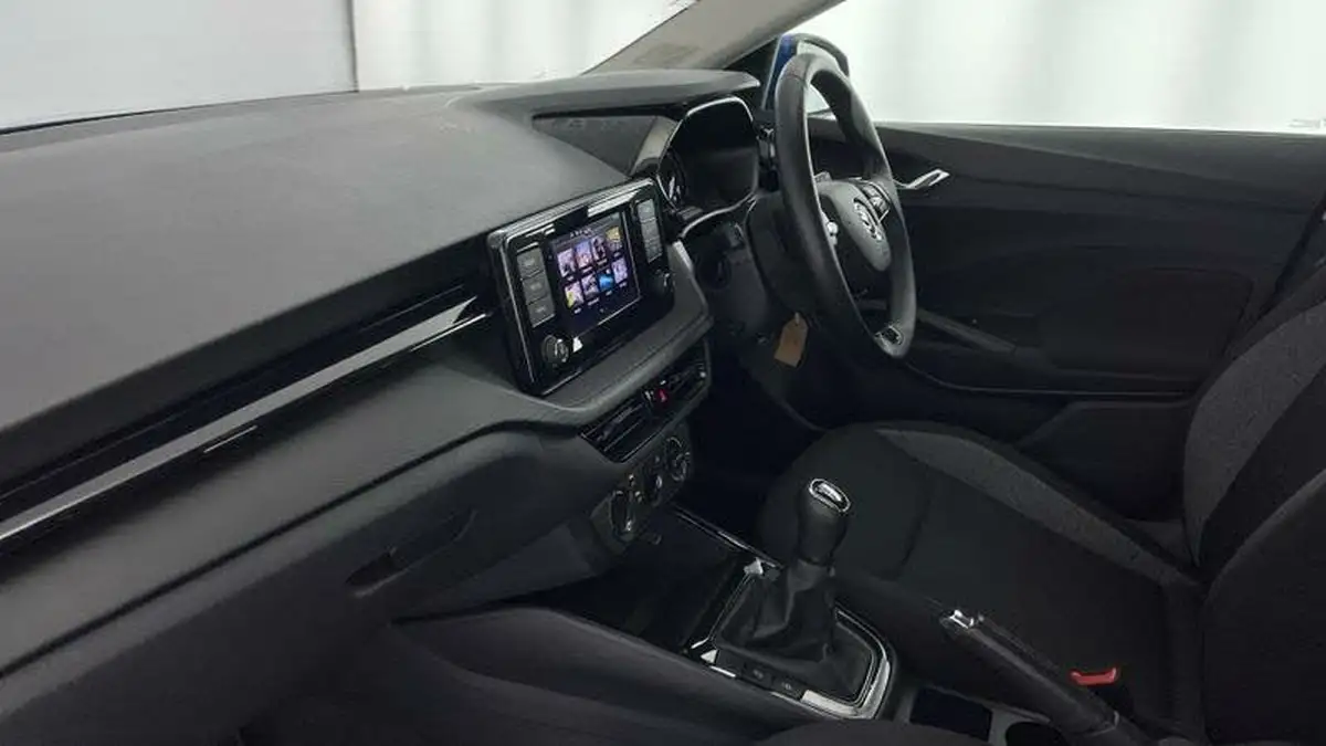 2022-skoda-fabia-10-tsi-se-comfort-95ps-big-1