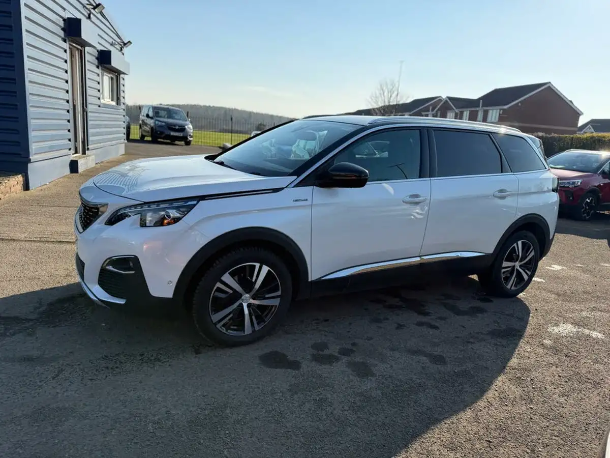 2019-peugeot-5008-suv-15-bluehdi-gt-line-eat8-big-2