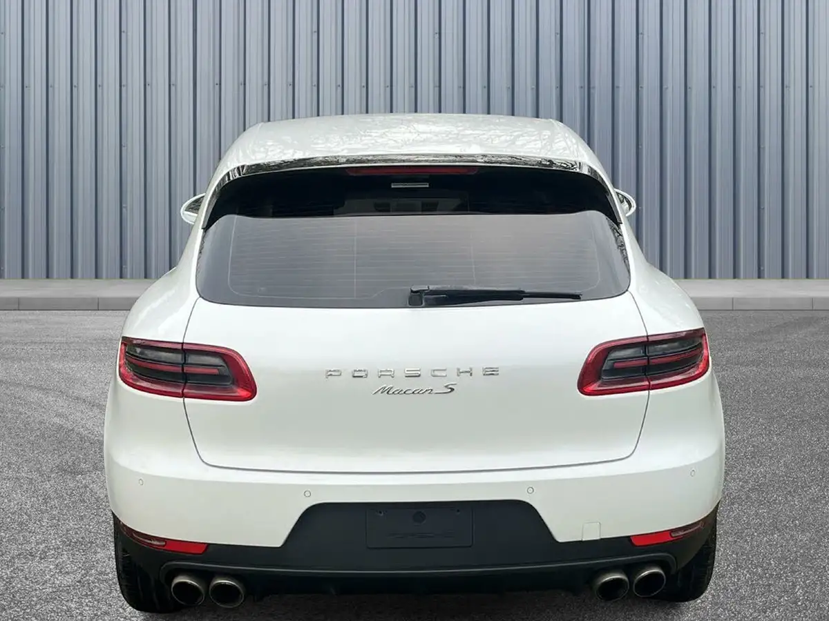 2015-porsche-macan-30-s-big-4