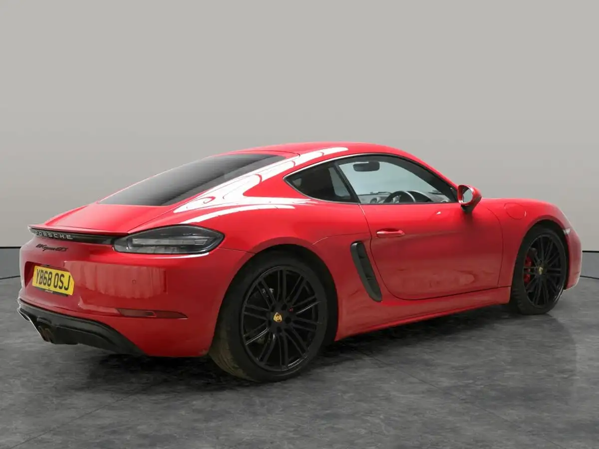 2019-porsche-cayman-718-25-cayman-gts-pdk-big-10