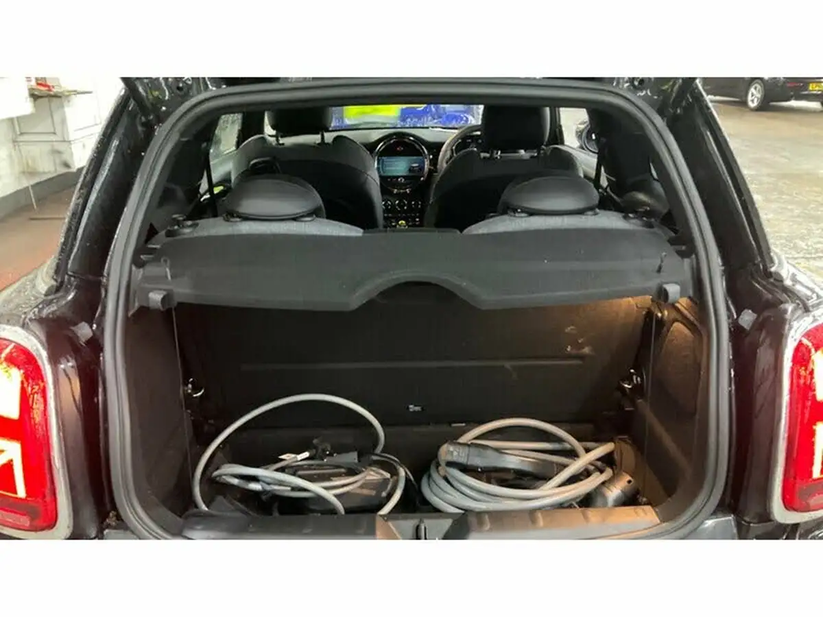2023-mini-cooper-e-cooper-s-2-big-10