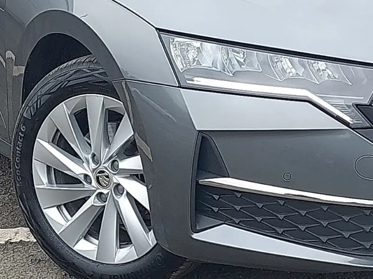 2024-skoda-octavia-20tdi-se-l-150ps-estate-dsg-big-8