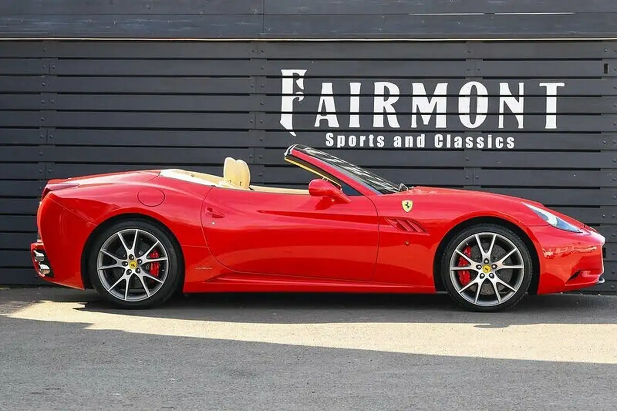 2009-ferrari-california-43-big-14