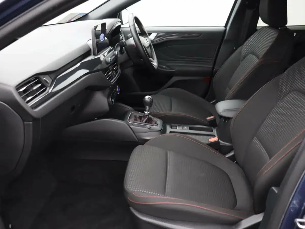 2021-ford-focus-15-st-line-edition-hatchback-big-26