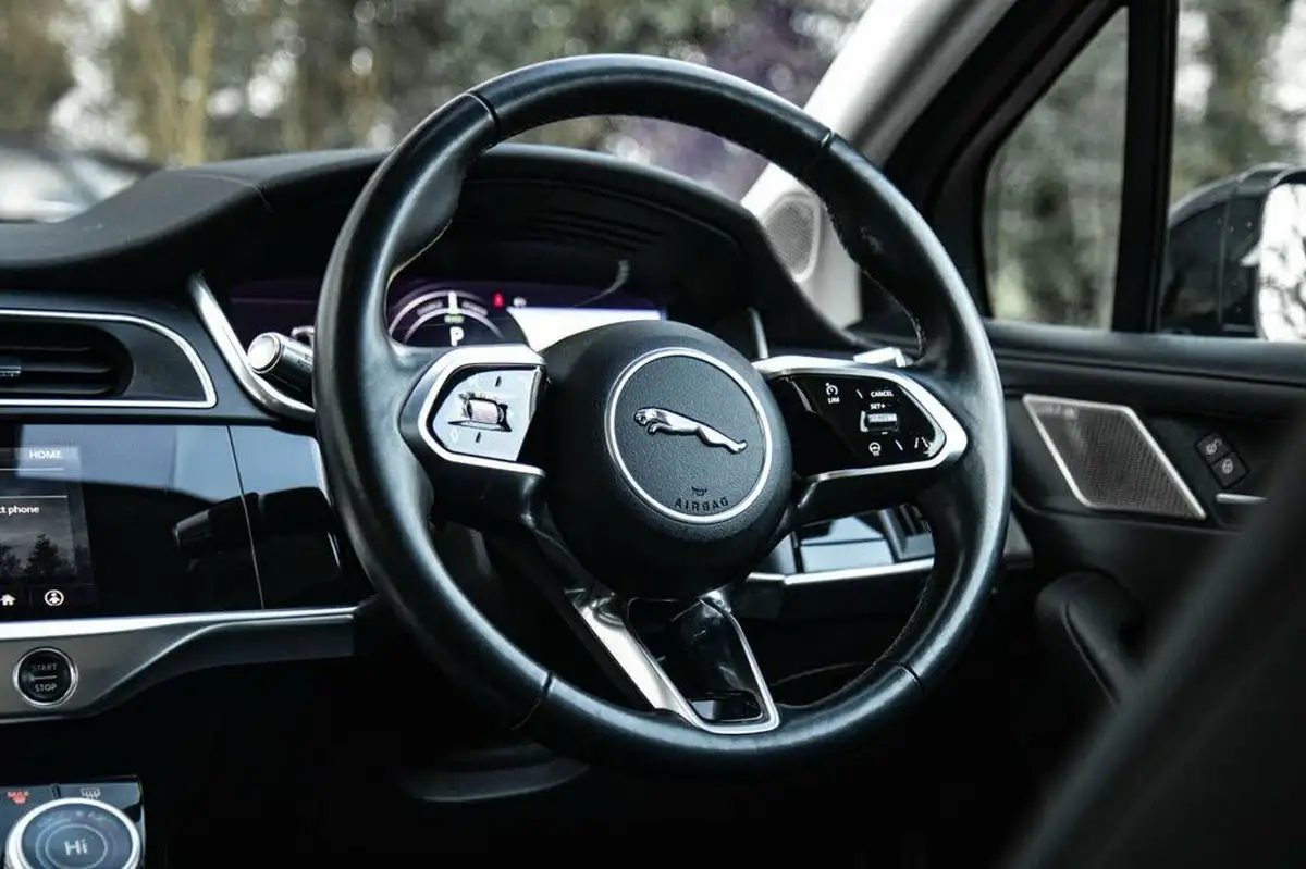 2020-jaguar-i-pace-ev400-s-big-22