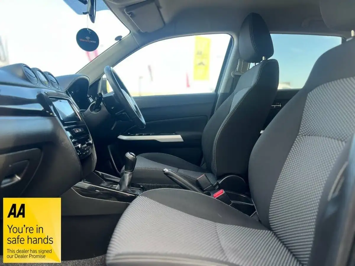 2017-suzuki-vitara-16-kuro-big-15