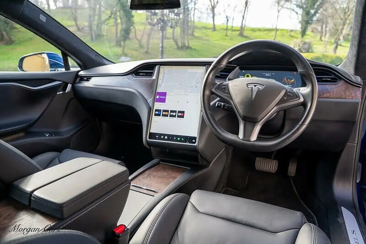 2019-tesla-model-s-e-100d-big-22