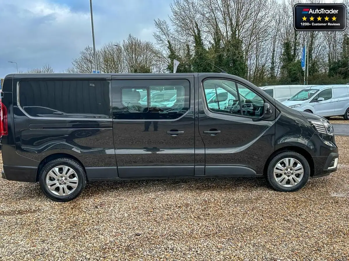 2023-renault-trafic-20dci-ll30-170-sport-crew-edc-auto-big-5