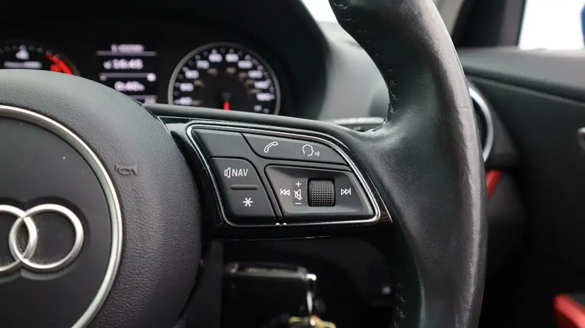 2020-audi-q2-16-30-tdi-sport-big-23