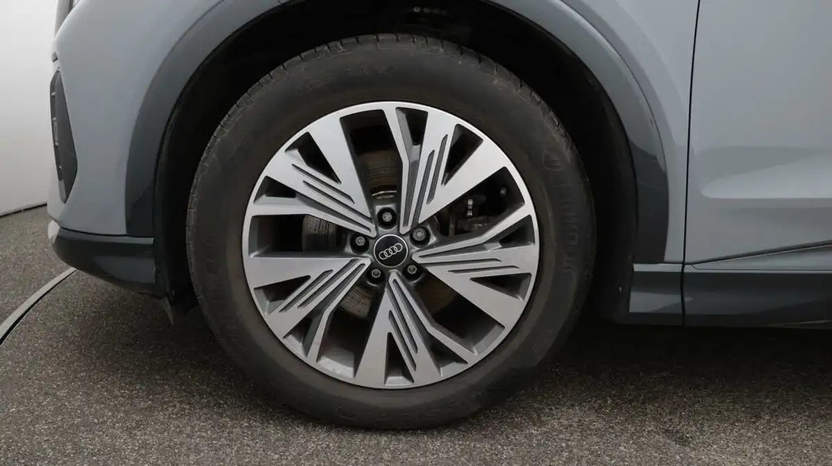 2022-audi-q4-e-tron-35e-sport-station-wagon-big-18