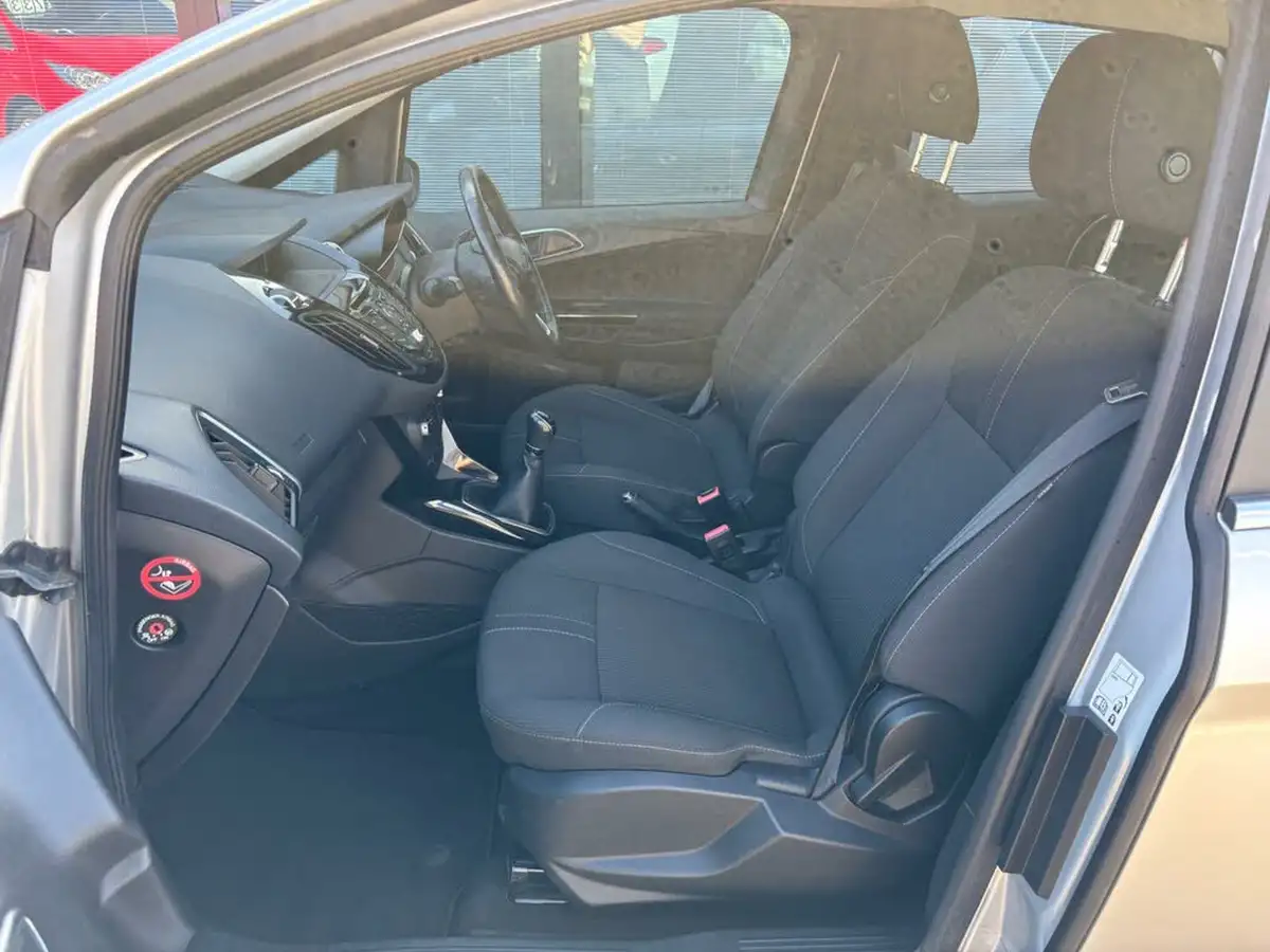 2017-ford-b-max-big-25