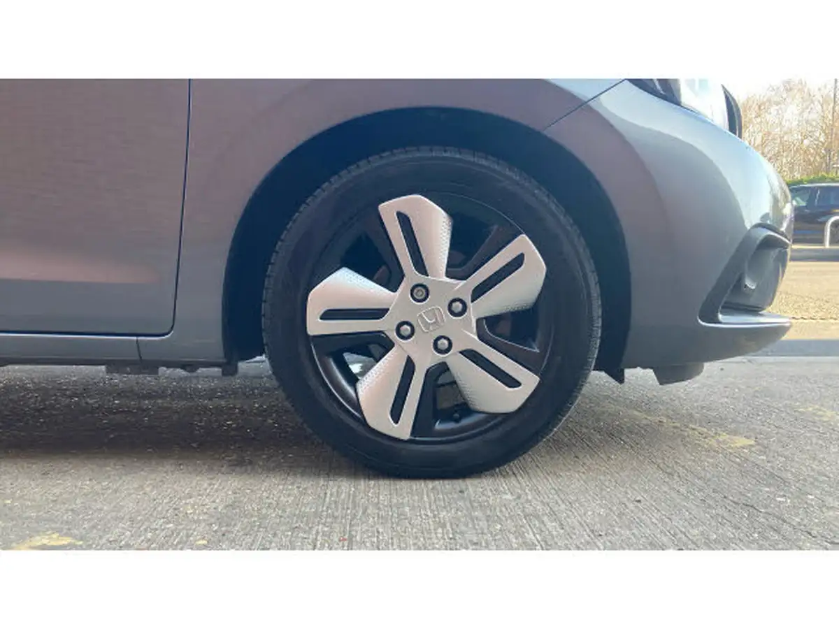 2022-honda-jazz-15-i-mmd-ex-107ps-big-8