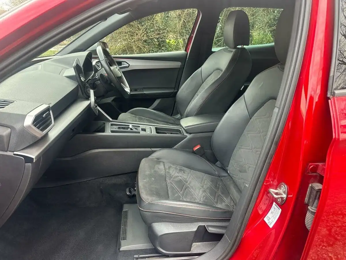 2021-seat-leon-15-etsi-fr-sport-hatchback-big-17