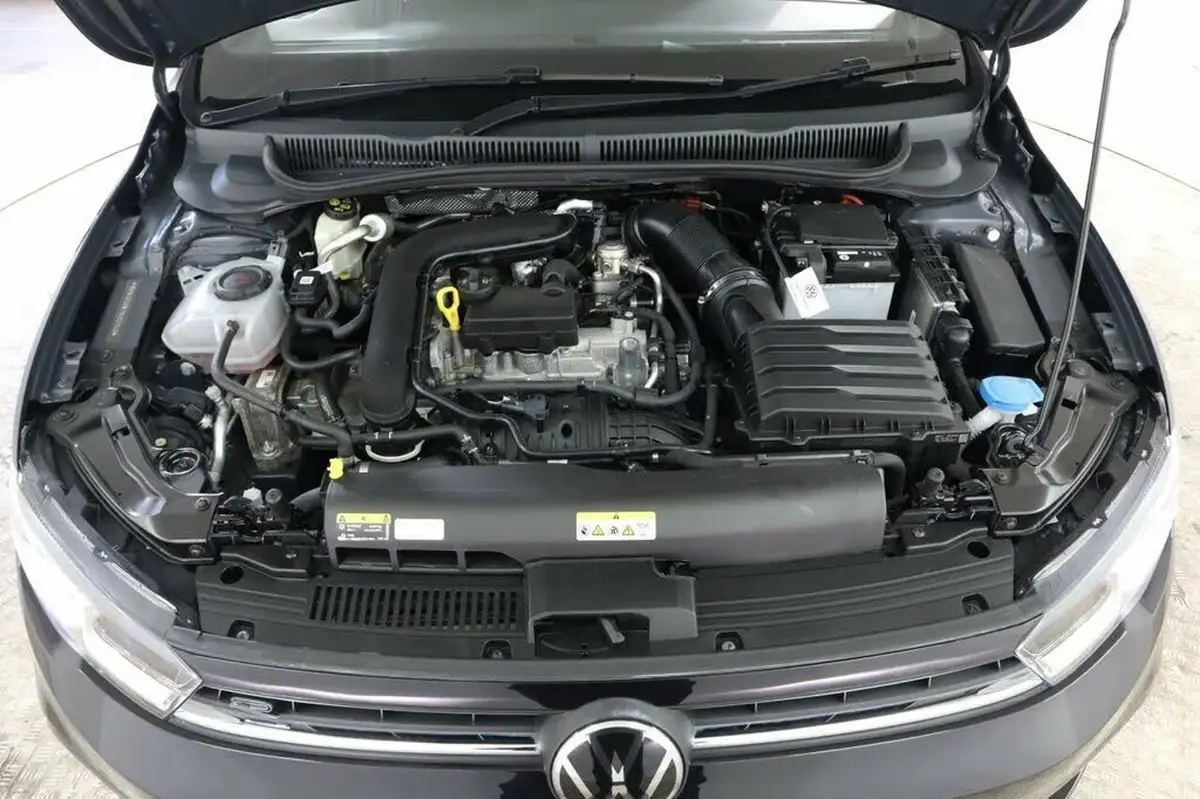 2022-volkswagen-polo-10-tsi-r-line-110ps-dsg-big-12