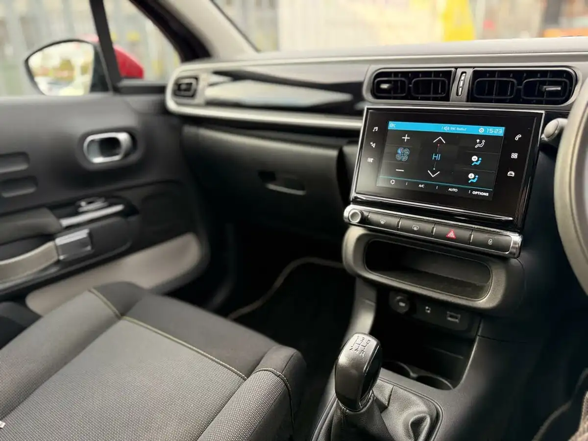 2017-citroen-c3-12-puretech-feel-82ps-big-51