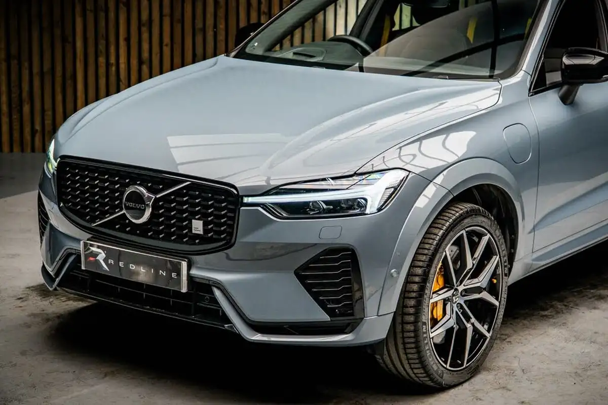 2021-volvo-xc60-20-t8-polestar-engineered-455bhp-big-14