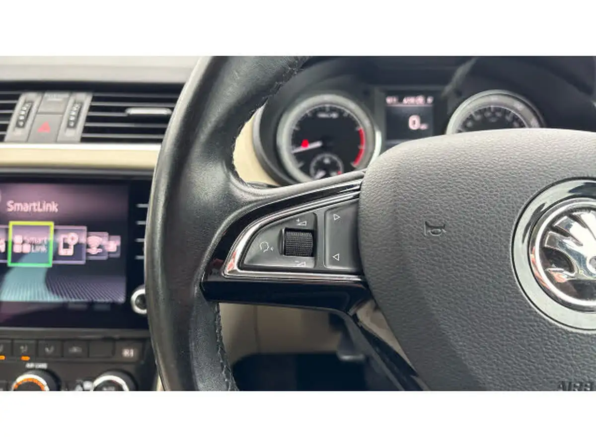 2017-skoda-octavia-14-tsi-se-l-estate-dsg-big-53