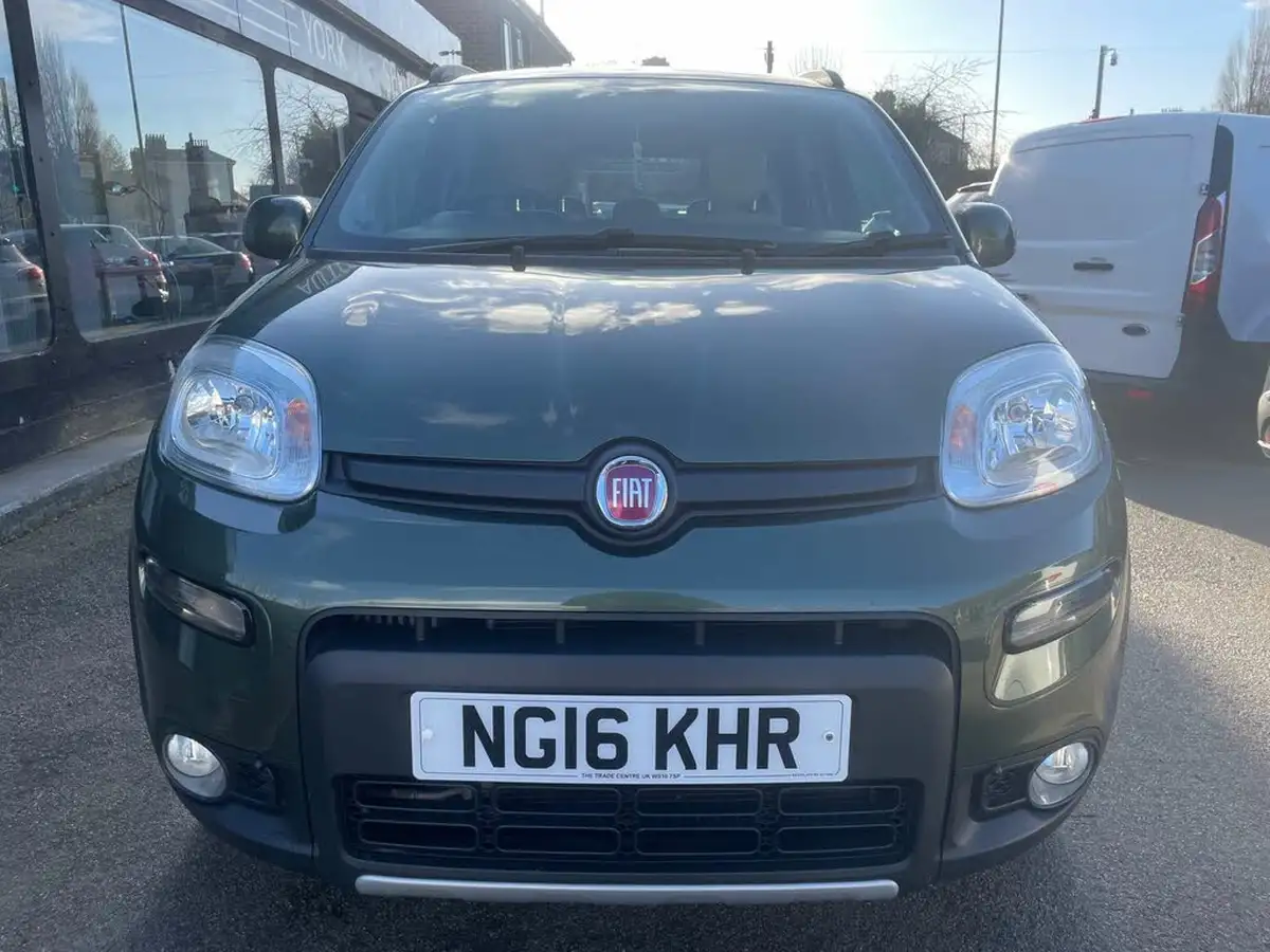 2016-fiat-panda-13multijet-trekking-95bhp-big-1