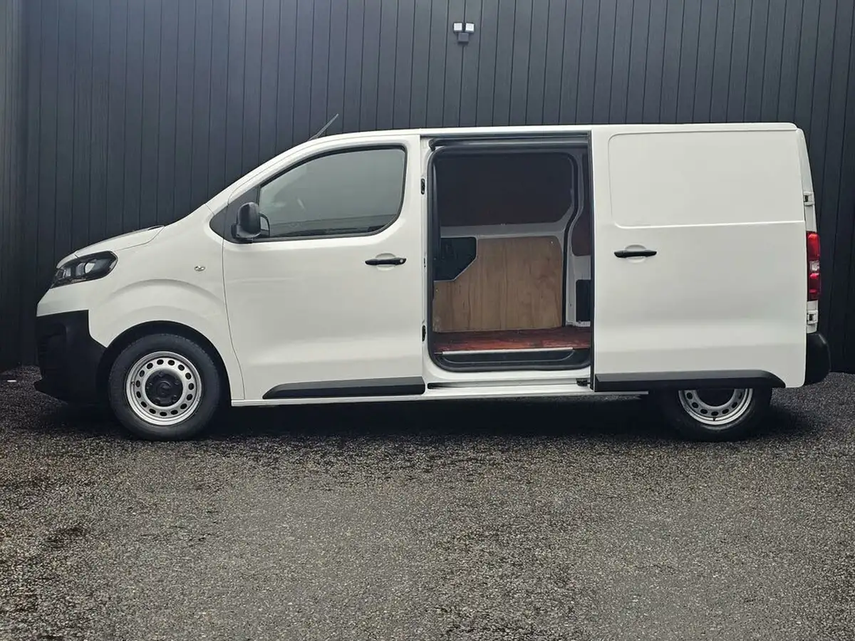 2022-vauxhall-vivaro-15td-2900-l1h1-dynamic-big-8