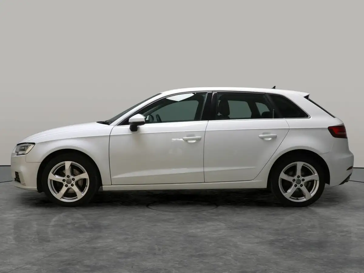 2019-audi-a3-15-35-tfsi-cod-sportback-5d-big-11