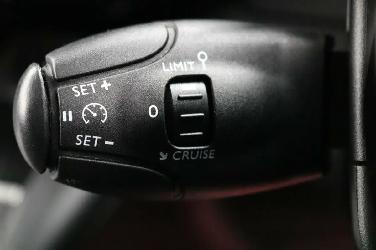 2021-peugeot-partner-15-bluehdi-1000-asphalt-premium-130pseu6dt-e-ss-eat8-big-31