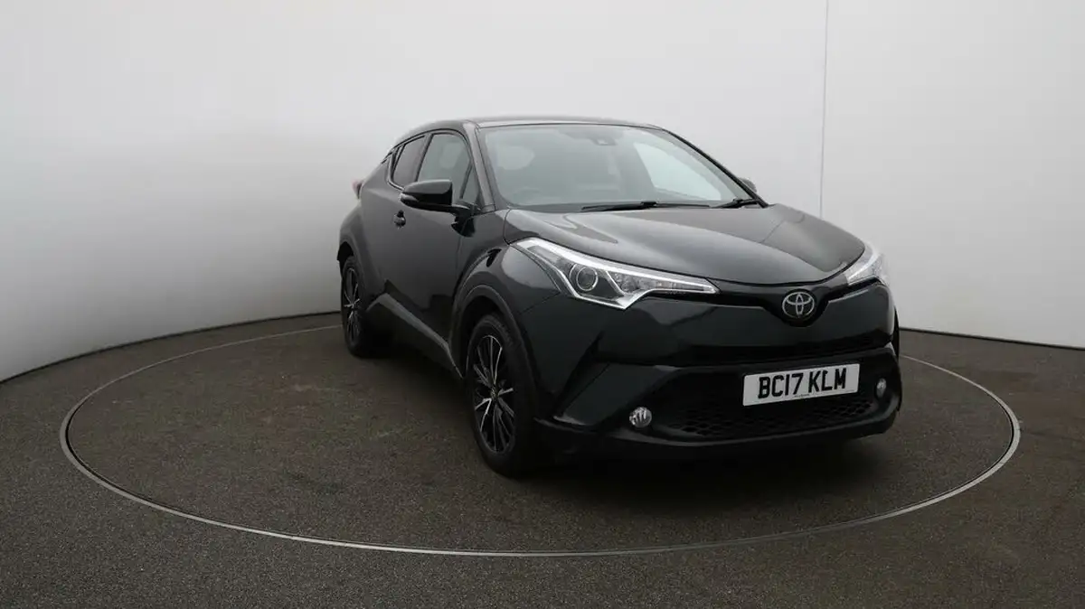 2017-toyota-c-hr-12-excel-awd-cvt-big-33