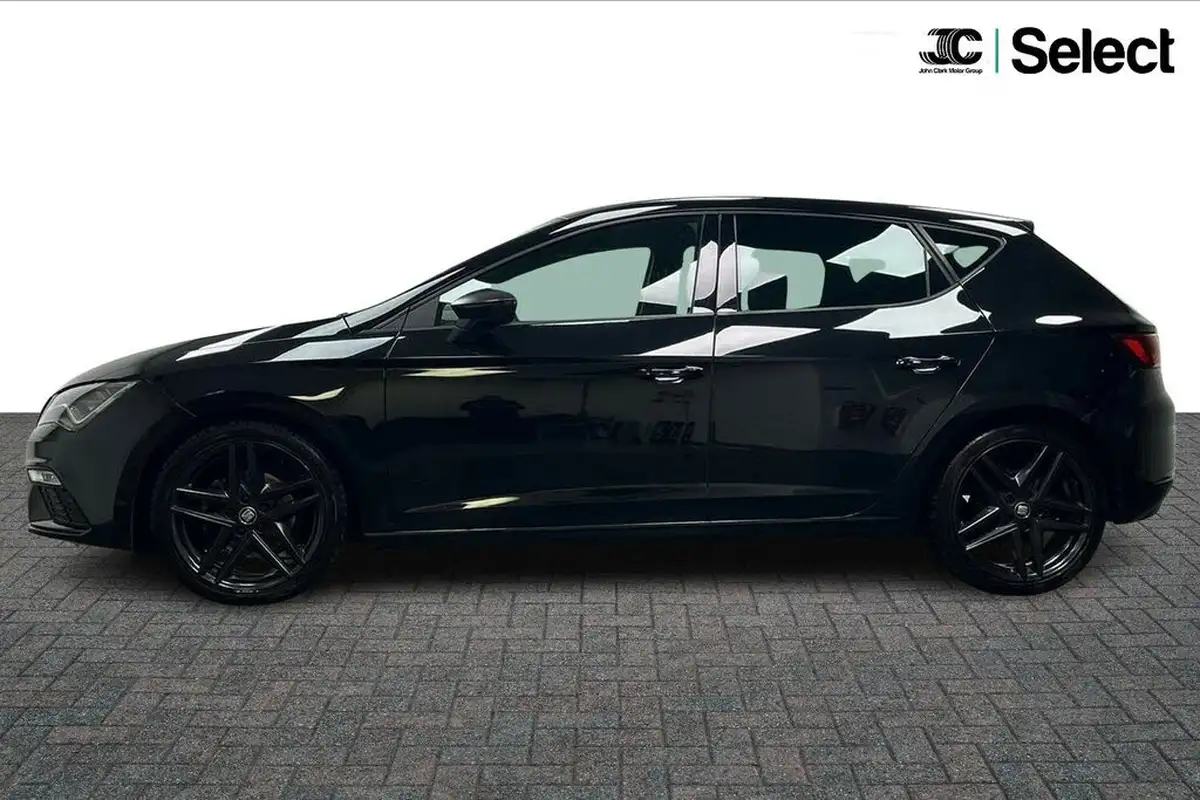 2020-seat-leon-15-tsi-evo-fr-black-edition-150ps-hatchback-dsg-big-12