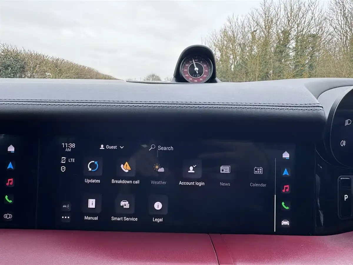 2020-porsche-taycan-e-turbo-big-22
