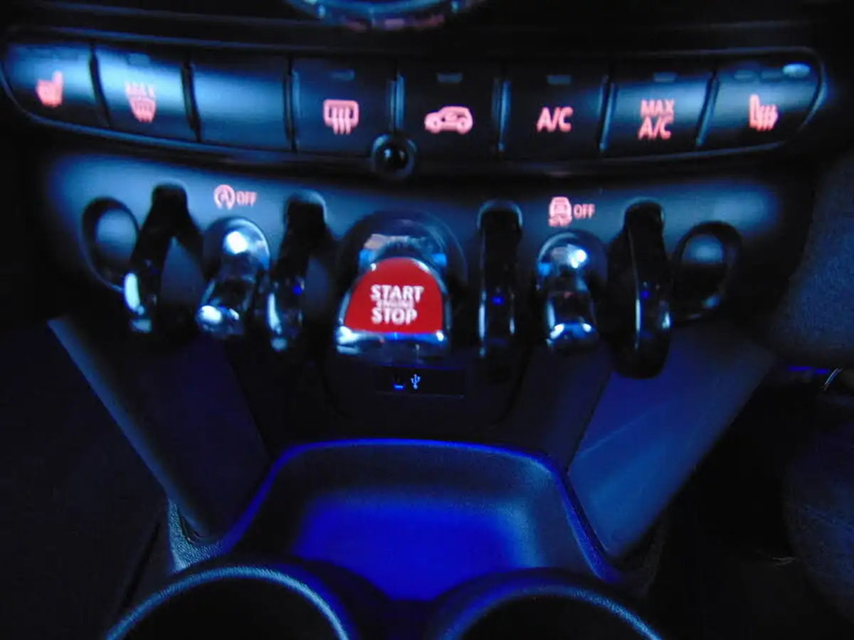 2019-mini-cooper-15-cooper-sport-hatchback-3d-auto-big-20