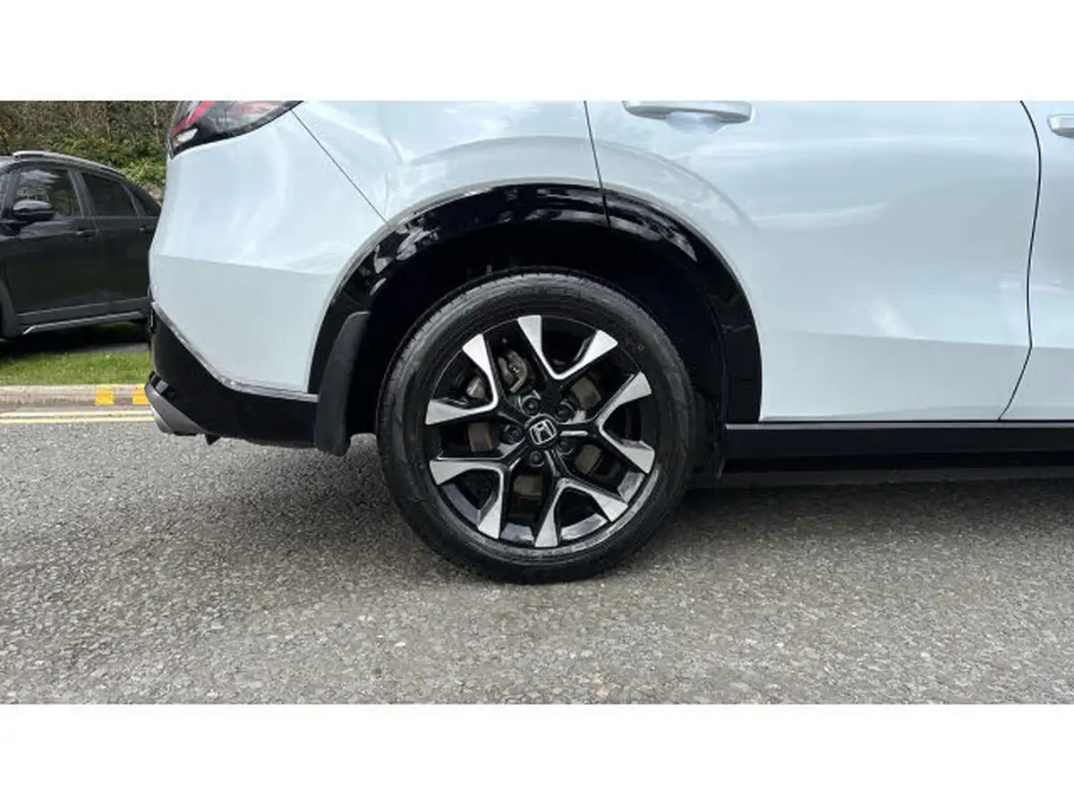 2023-honda-zr-v-20-i-mmd-advance-big-8