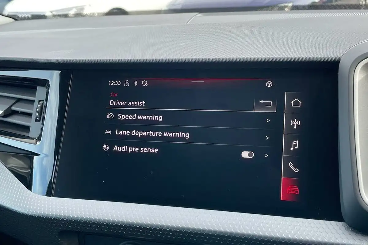 2021-audi-a1-10-30-tfsi-sport-110ps-big-25