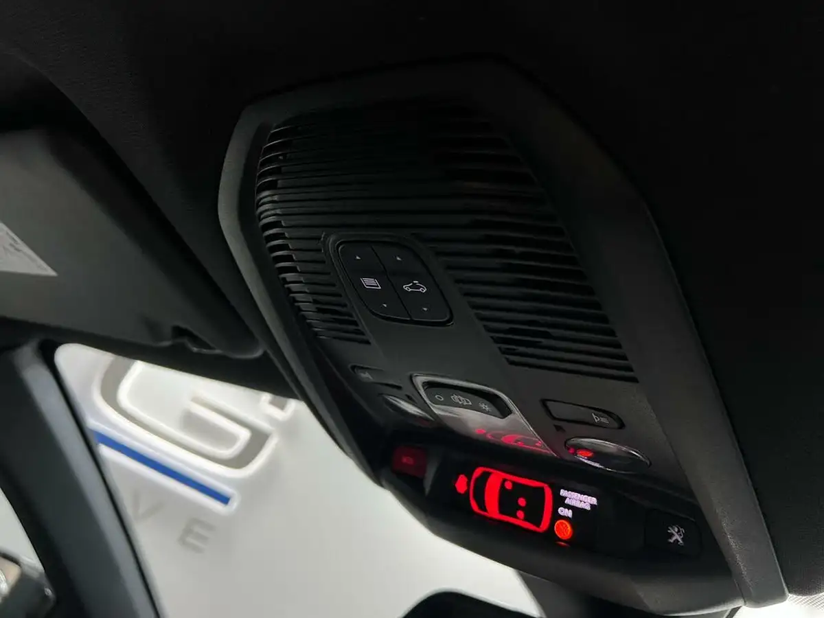 2018-peugeot-3008-suv-15-bluehdi-gt-line-premium-eat8-big-37