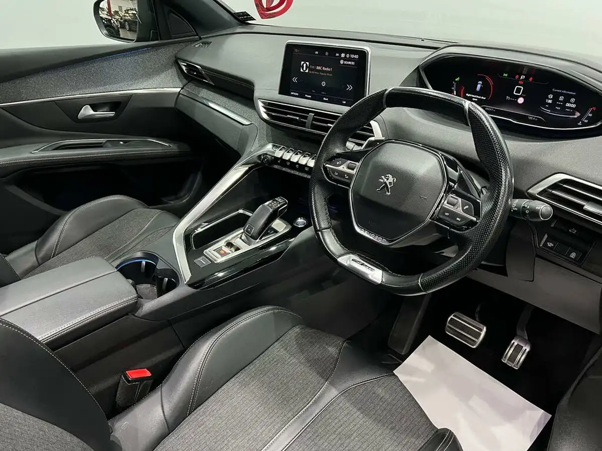 2018-peugeot-3008-suv-15-bluehdi-gt-line-premium-eat8-big-15