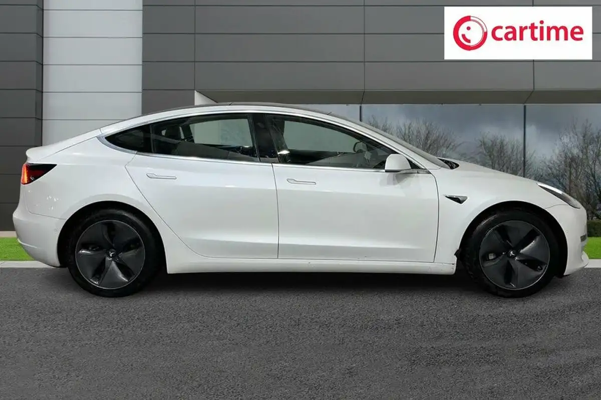2020-tesla-model-3-e-long-range-big-1