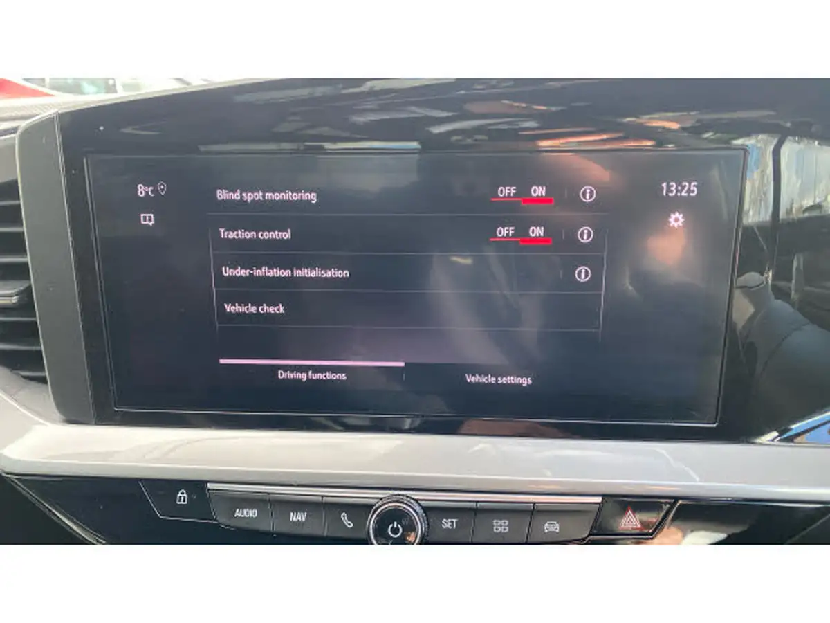 2023-vauxhall-mokka-12-ultimate-136ps-big-27