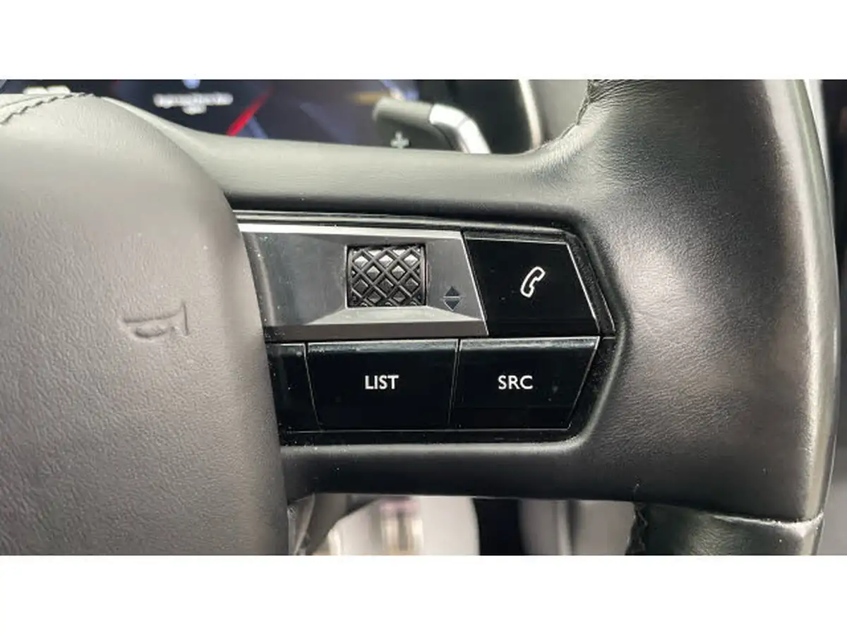 2019-ds-ds-7-crossback-16-puretech-ultra-prestige-ss-big-23