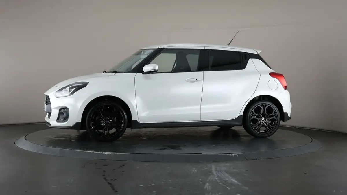 2018-suzuki-swift-14-boosterjet-sport-big-29
