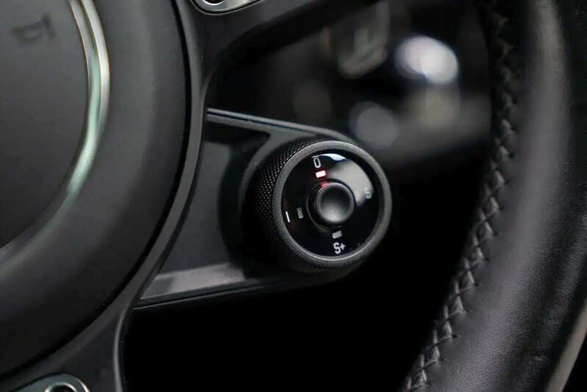 2020-porsche-macan-29-v6-gts-big-20