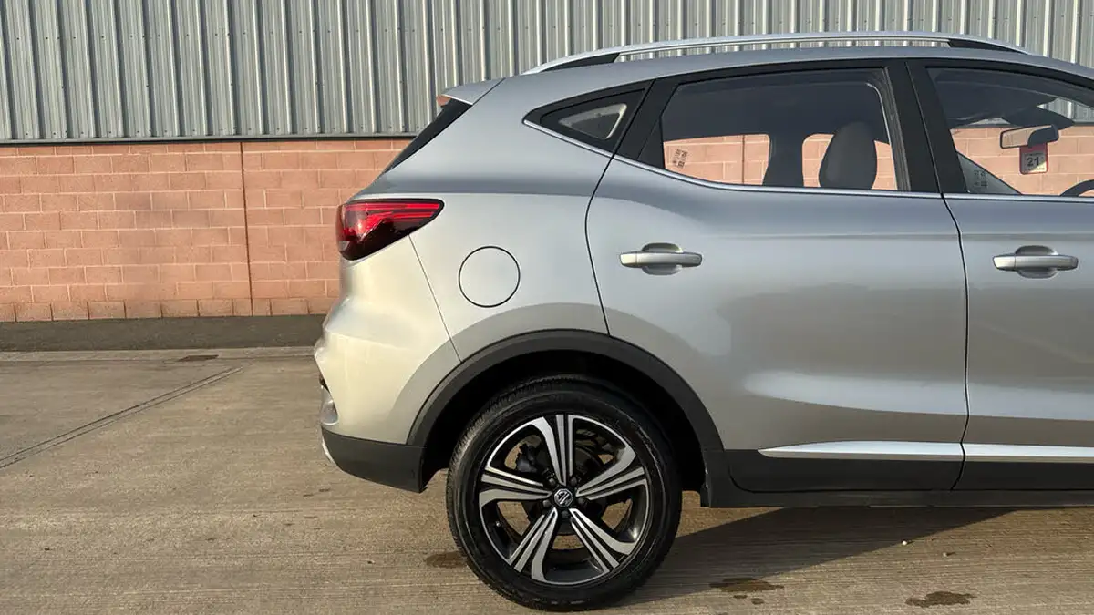 2022-mg-zs-suv-15-vti-tech-excite-big-15