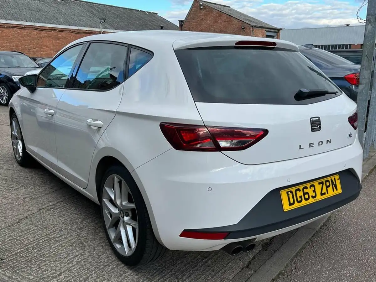 2013-seat-leon-14-fr-140ps-ss-hatchback-5d-big-4