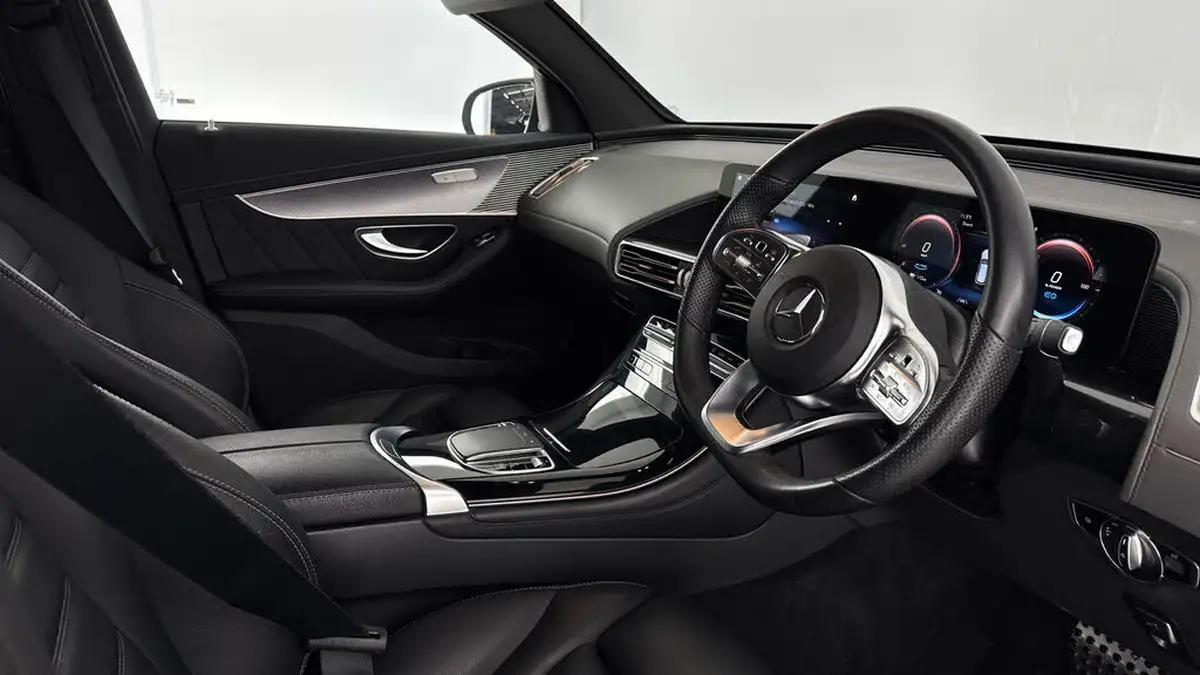 2021-mercedes-benz-eqc-e-eqc-400-amg-line-big-9